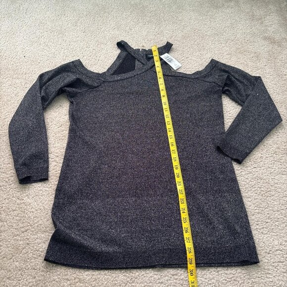 Torrid Cross Neck Cold Shoulder Sweater Womens 1X Black Sparkly Stretchy Goth - Picture 7 of 8